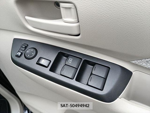 Nissan ROOX 2024-02 8368489-27