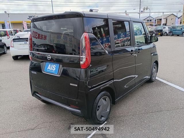 Nissan ROOX 2024-02 8368489-2