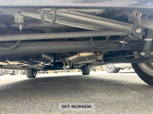 Nissan ROOX 2010-07 8368490-9
