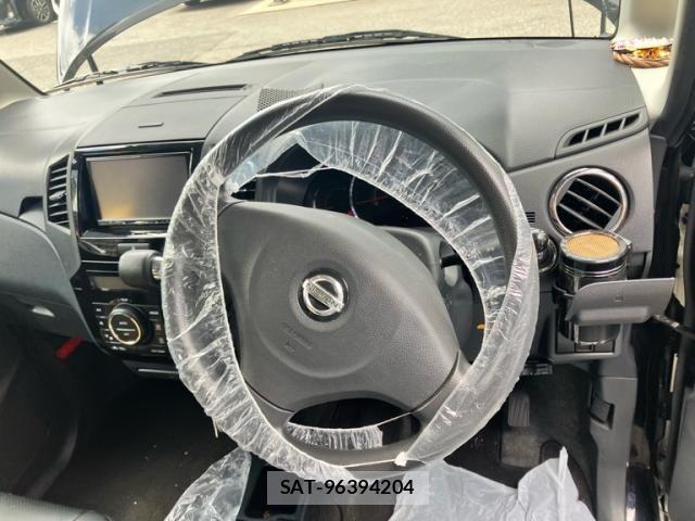 Nissan ROOX 2010-07 8368490-17