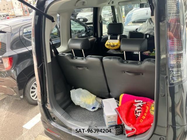 Nissan ROOX 2010-07 8368490-18