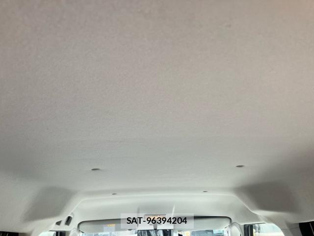 Nissan ROOX 2010-07 8368490-19