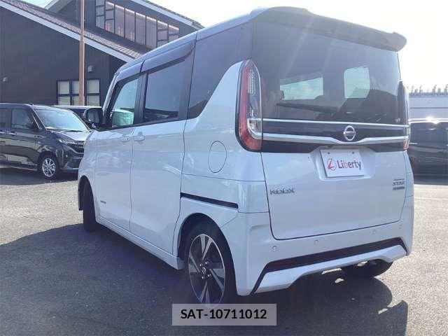Nissan ROOX 2022-12 8368426-10