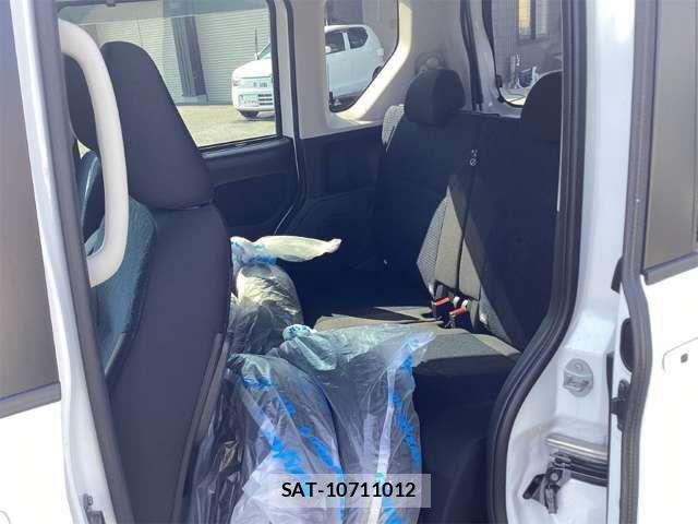 Nissan ROOX 2022-12 8368426-19