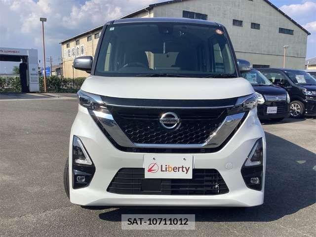 Nissan ROOX 2022-12 8368426-6