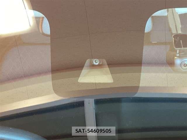 Nissan ROOX 2021-09 8368423-18