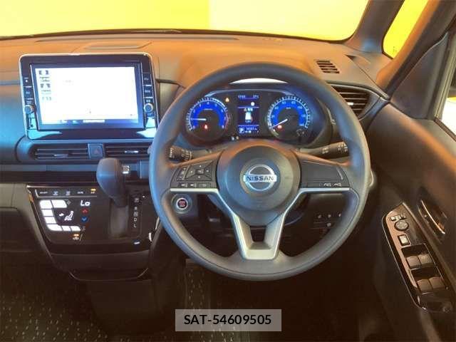 Nissan ROOX 2021-09 8368423-1