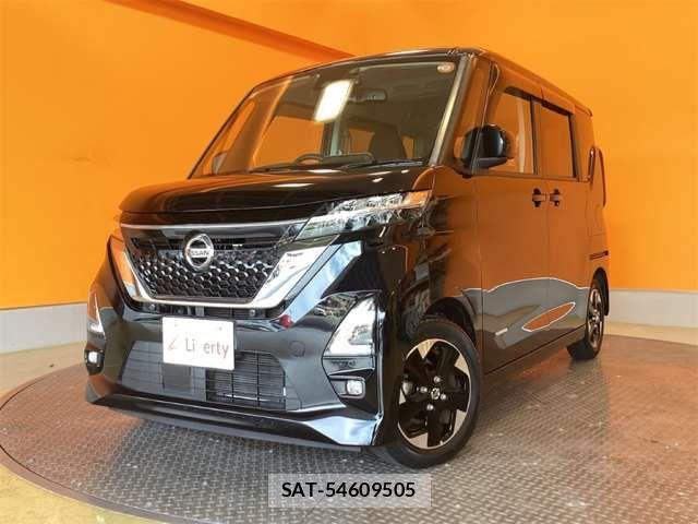 Nissan ROOX 2021-09 8368423-4