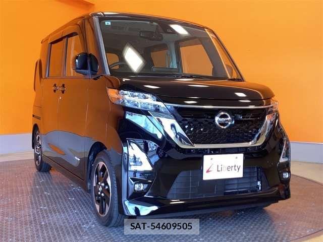 Nissan ROOX 2021-09 8368423-6
