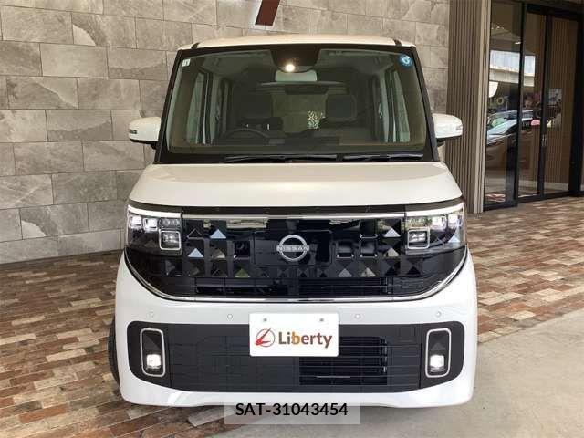 Nissan ROOX 2026-01 8372134-14