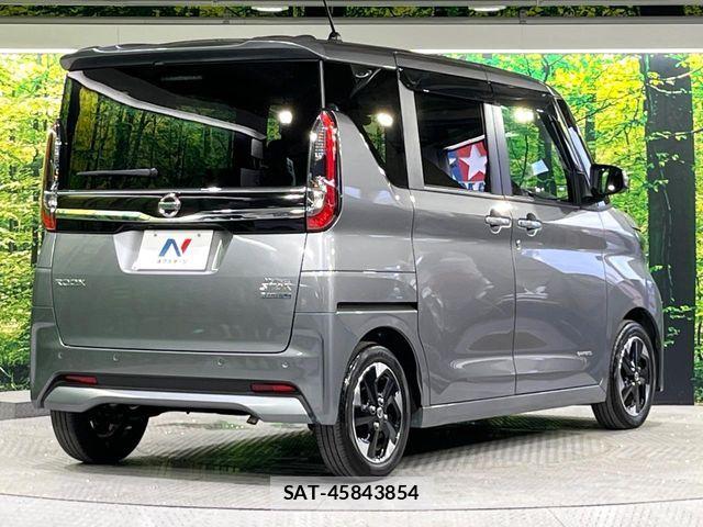 Nissan ROOX 2023-01 8372139-16