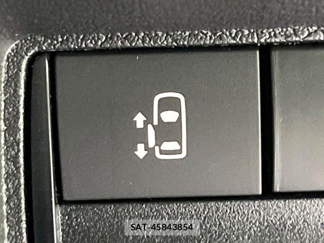Nissan ROOX 2023-01 8372139-3