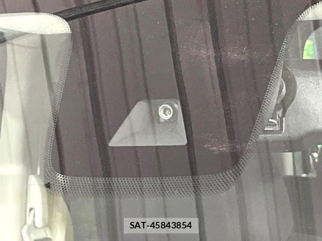 Nissan ROOX 2023-01 8372139-5