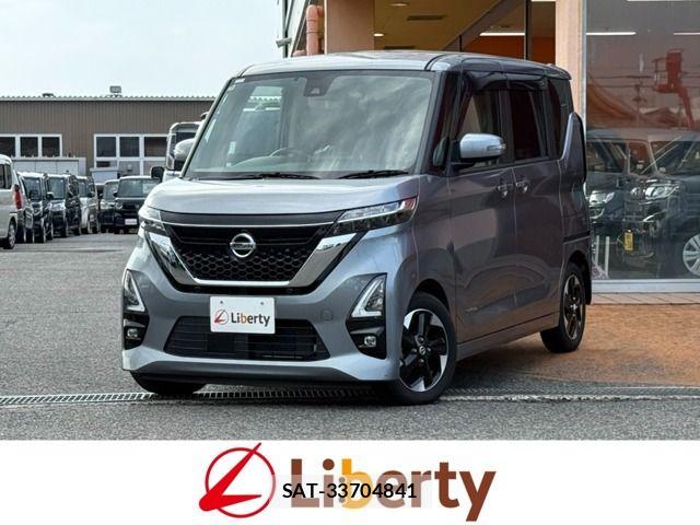 Nissan ROOX 2022-03 8372141-0