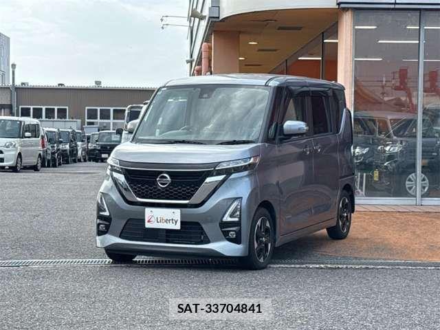 Nissan ROOX 2022-03 8372141-15