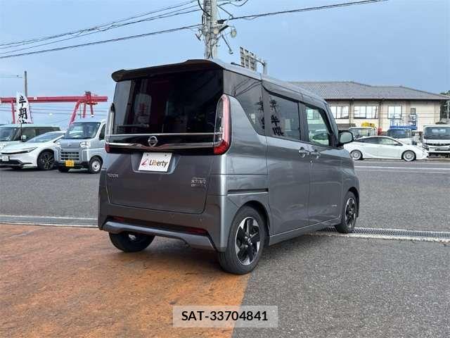 Nissan ROOX 2022-03 8372141-19