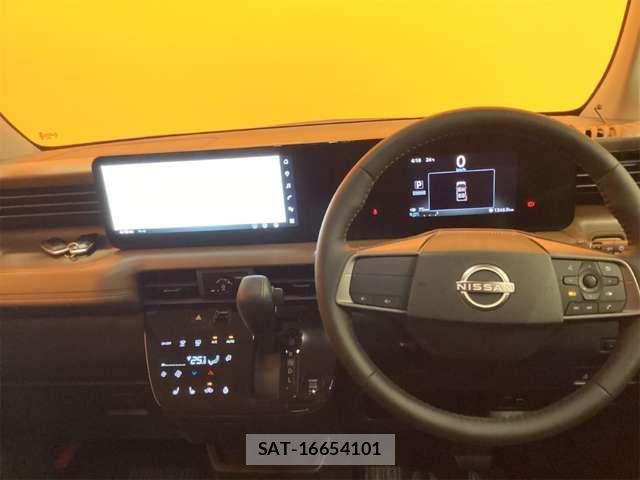Nissan ROOX 2026-01 8372135-1