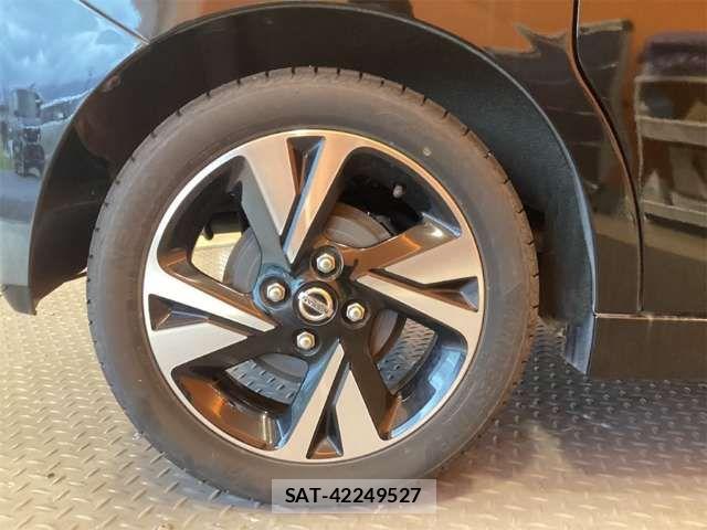 Nissan ROOX 2022-12 8372137-17