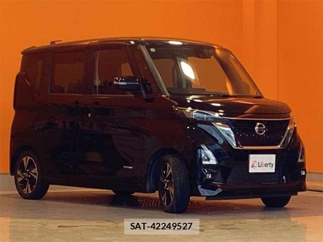 Nissan ROOX 2022-12 8372137-7
