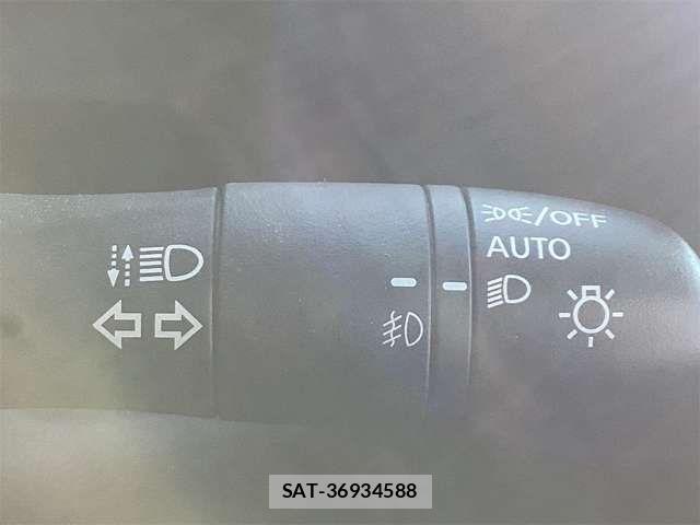 Nissan ROOX 2022-11 8372136-9
