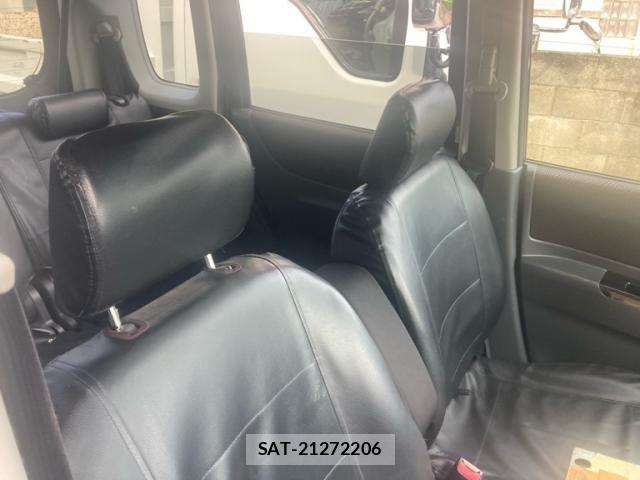 Nissan ROOX 2011-07 8372144-15