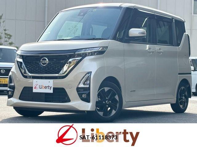 Nissan ROOX 2023-03 8372138-0