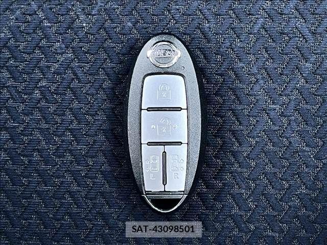 Nissan ROOX 2020-12 8414749-29