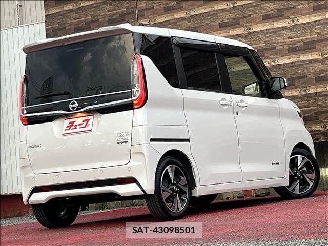 Nissan ROOX 2020-12 8414749-4