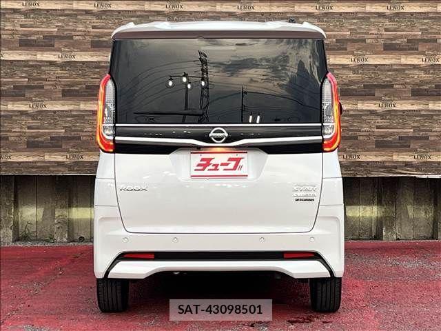 Nissan ROOX 2020-12 8414749-5