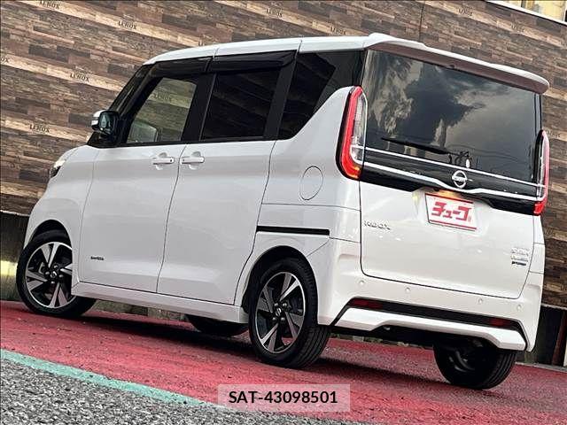Nissan ROOX 2020-12 8414749-6