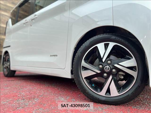Nissan ROOX 2020-12 8414749-8