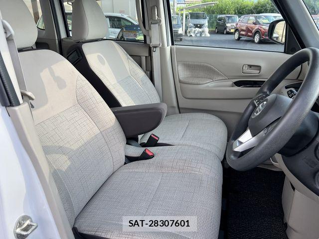 Nissan ROOX 2020-11 8414750-9