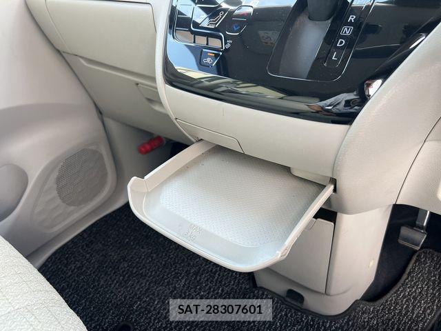 Nissan ROOX 2020-11 8414750-13