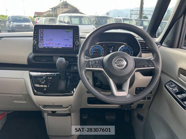 Nissan ROOX 2020-11 8414750-7