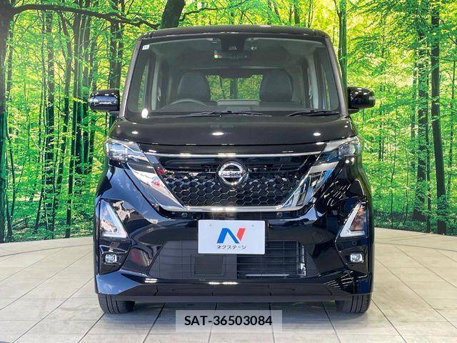 Nissan ROOX 2022-11 8438812-13