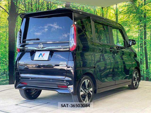 Nissan ROOX 2022-11 8438812-16