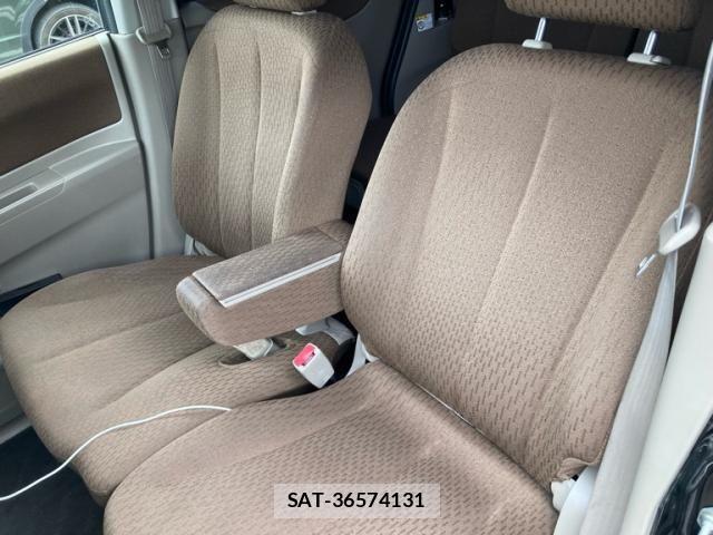 Nissan ROOX 2011-11 8438815-9
