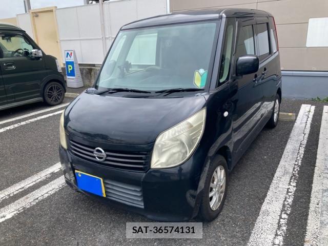 Nissan ROOX 2011-11 8438815-1