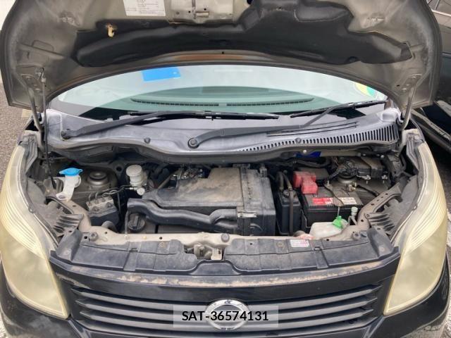 Nissan ROOX 2011-11 8438815-21