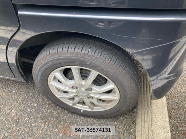 Nissan ROOX 2011-11 8438815-7