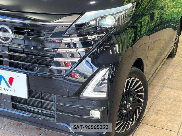Nissan ROOX 2025-09 8458342-11