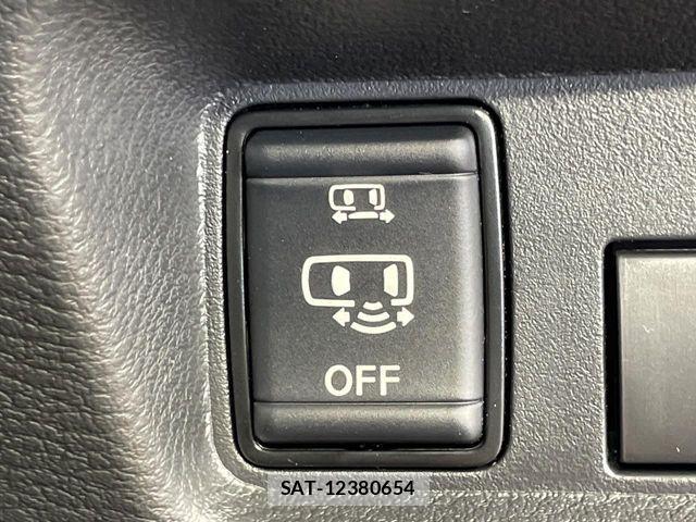 Nissan ROOX 2023-03 8458344-6