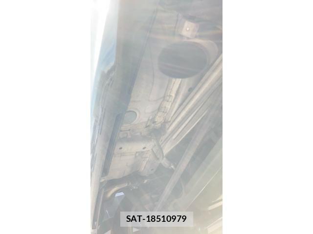 Nissan ROOX 2012-04 8458349-10