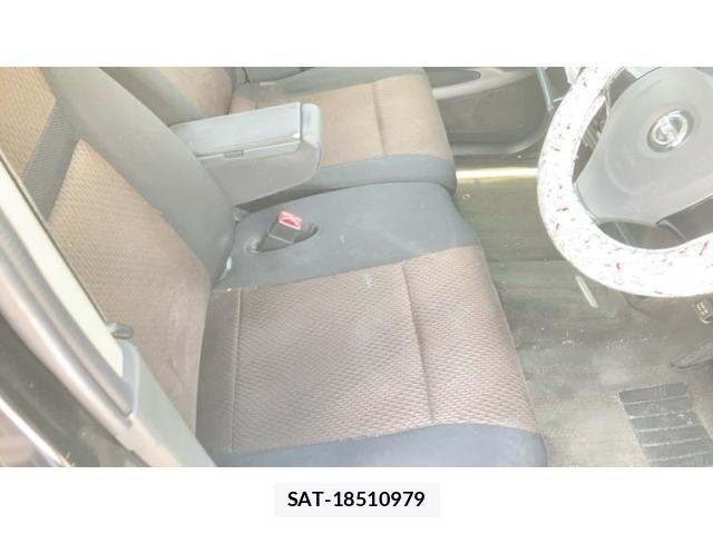 Nissan ROOX 2012-04 8458349-11