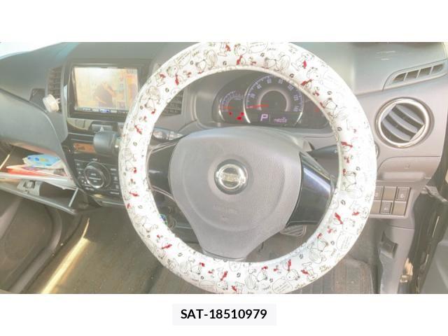 Nissan ROOX 2012-04 8458349-14