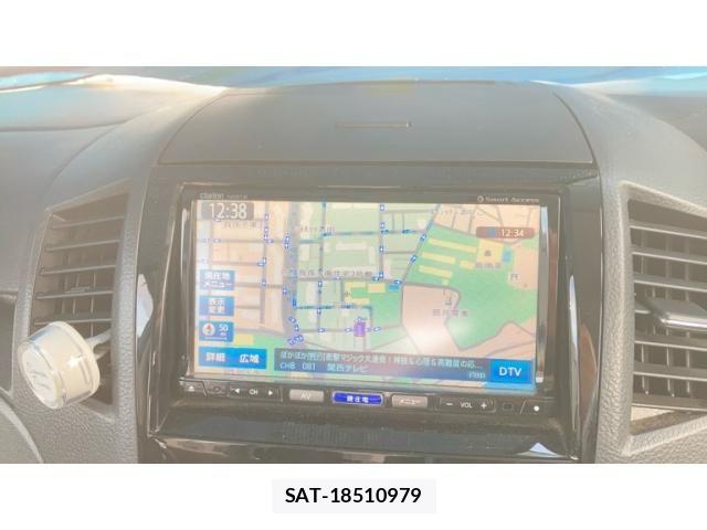 Nissan ROOX 2012-04 8458349-15