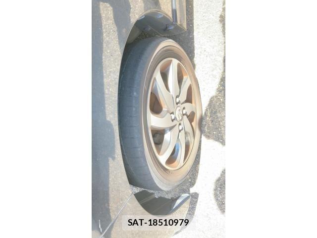 Nissan ROOX 2012-04 8458349-8