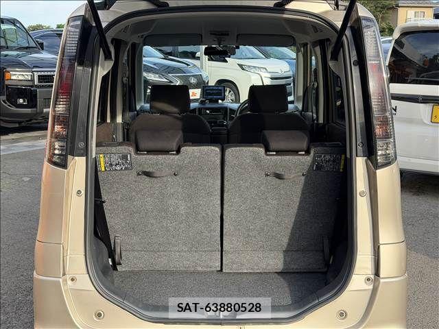 Nissan ROOX 2010-09 8486043-10