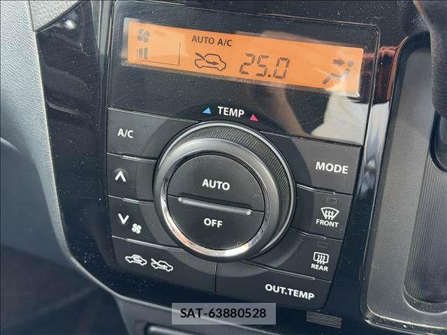 Nissan ROOX 2010-09 8486043-12