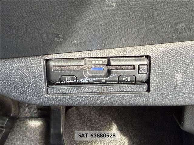 Nissan ROOX 2010-09 8486043-13